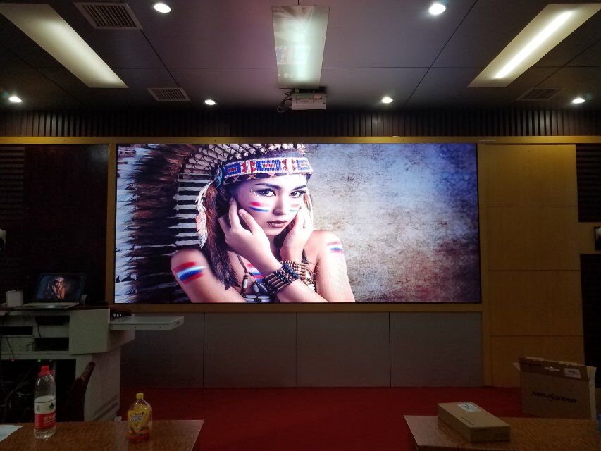 湘潭江聲實驗學(xué)校P2.5室內(nèi)全彩