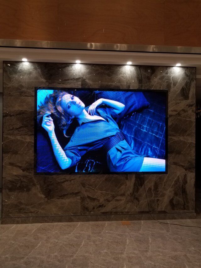 LED顯示屏,室內全彩LED,戶外LED顯示屏,LED顯示屏供應商,戶外彩色LED顯示屏,LED顯示屏生產廠家,高密度LED全彩顯示屏,湖南LED顯示屏,湖南室內全彩LED